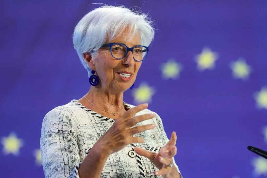 Christine Lagarde a falar sobre a politica monetária na zona euro para as taxas de juro diretoras